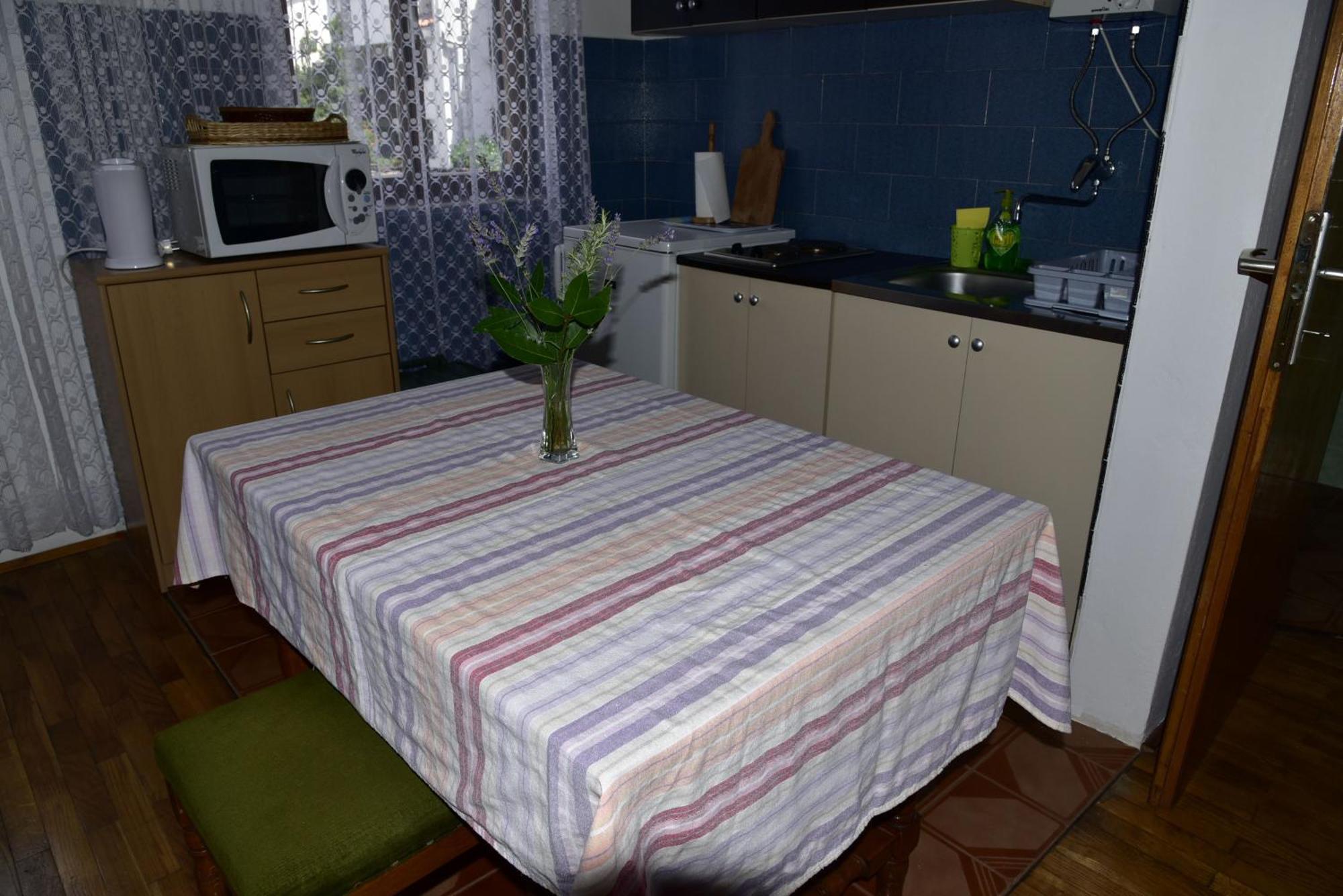 Apartment Palm Tree Малинська Екстер'єр фото