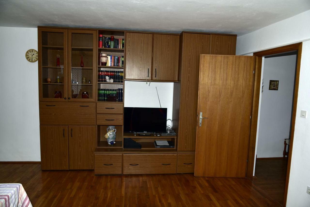 Apartment Palm Tree Малинська Екстер'єр фото